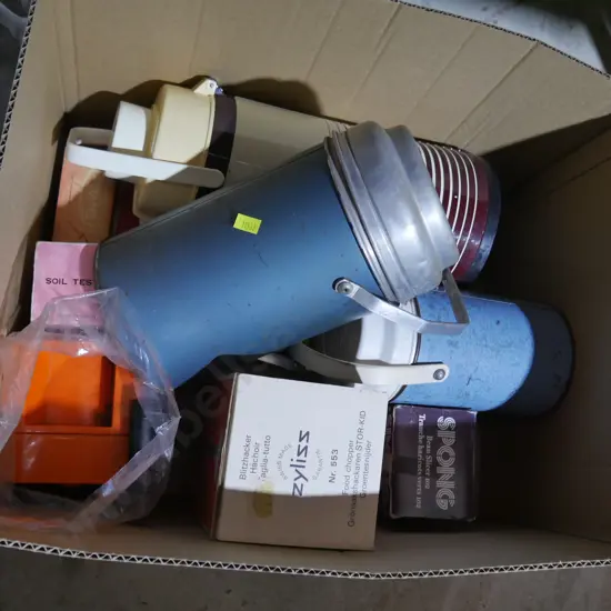 Thermos bottles etc
