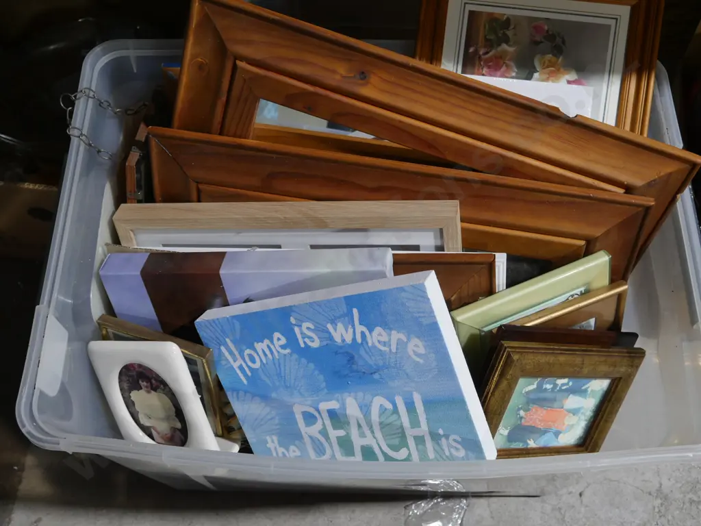 Frames, art etc Image 1++