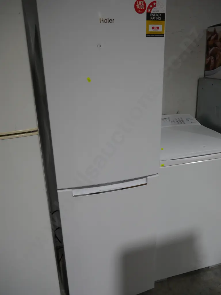 Haier fridge freezer Image 1++