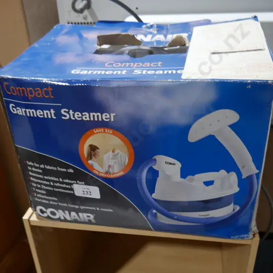 Garment steamer