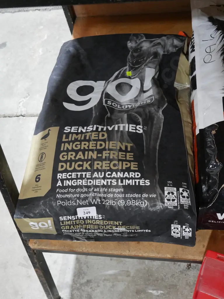 Go solutions dry dog food Image 1++
