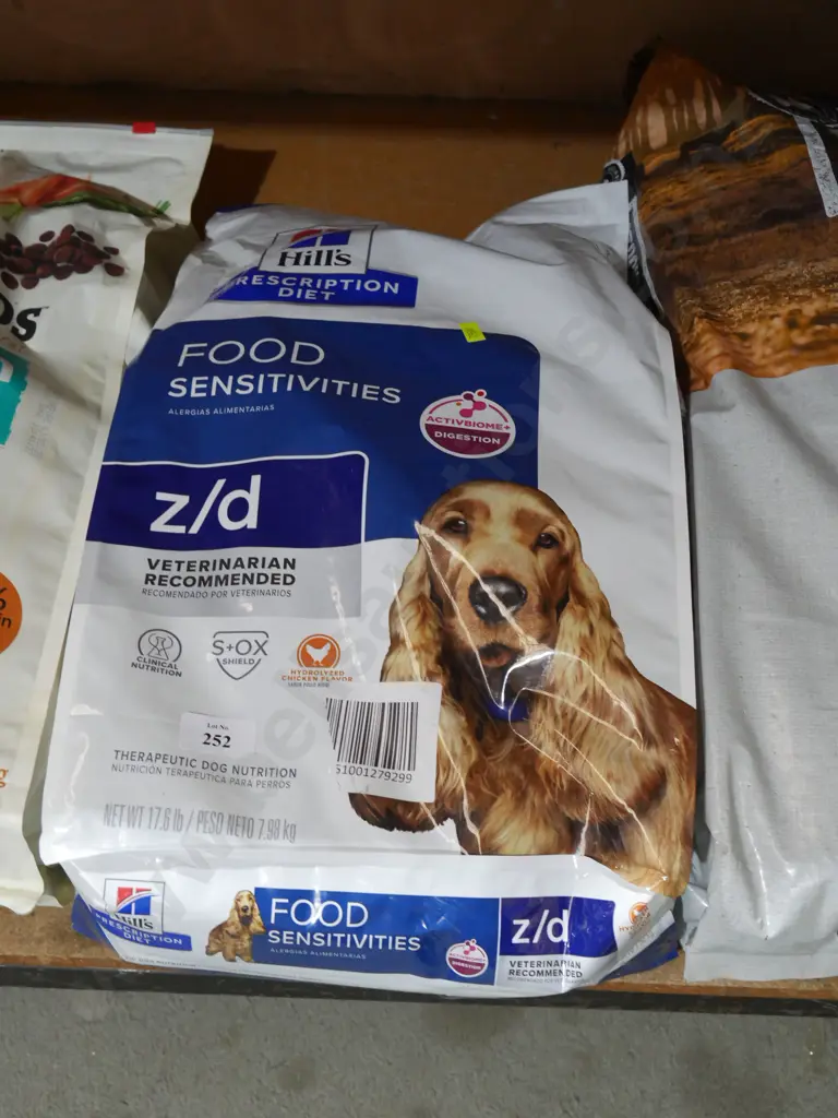 Hills dry dog food Image 1++
