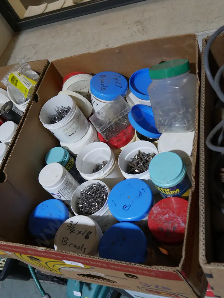 Assorted nails, screws etc Image 1++