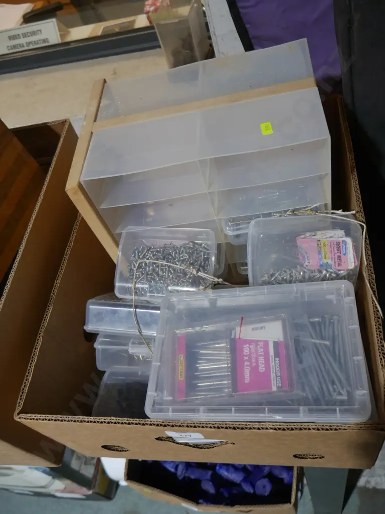 Assorted nails, screws etc Image 1++