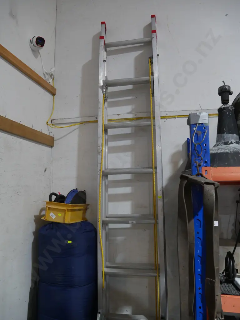 Ladder Image 1++