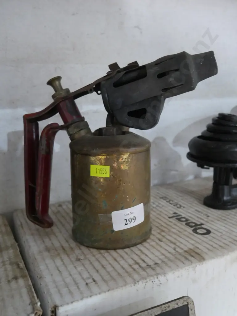 Blow torch Image 1++