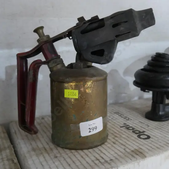 Blow torch