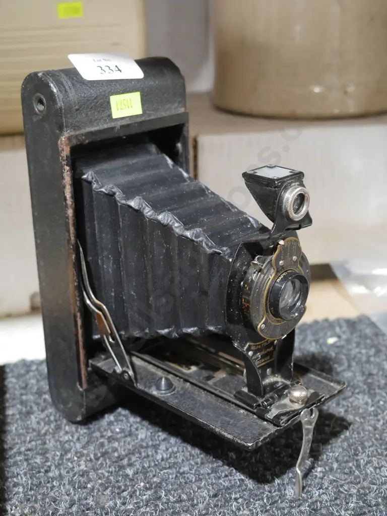Folding camera Image 1++