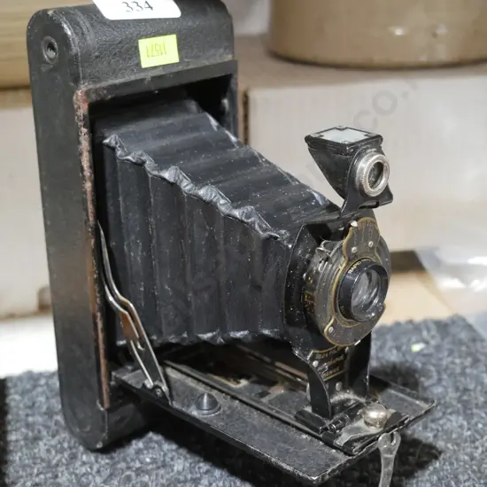 Folding camera