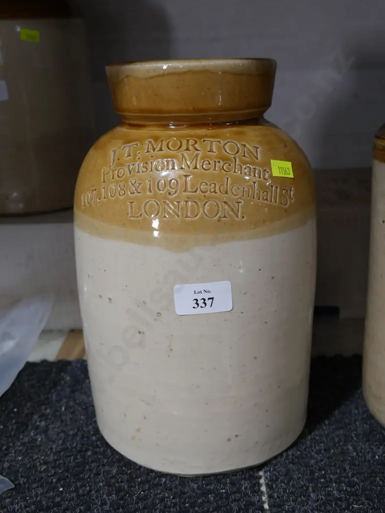 Stone jar Image 1++