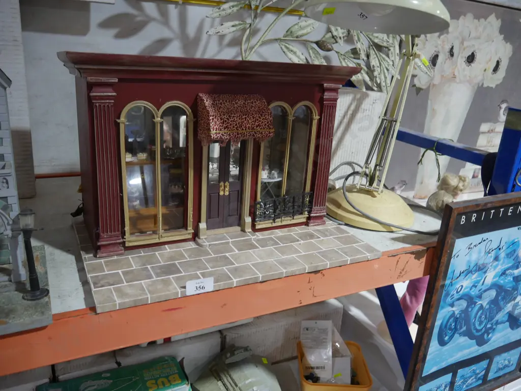 Cafe diorama Image 1++