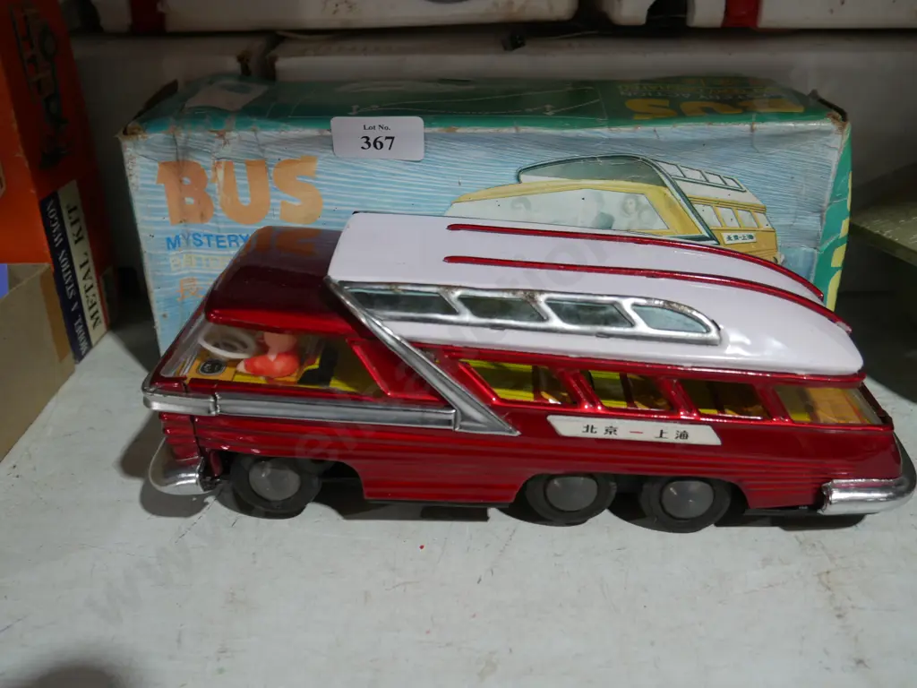 Battery operated bus mystery action Image 1++