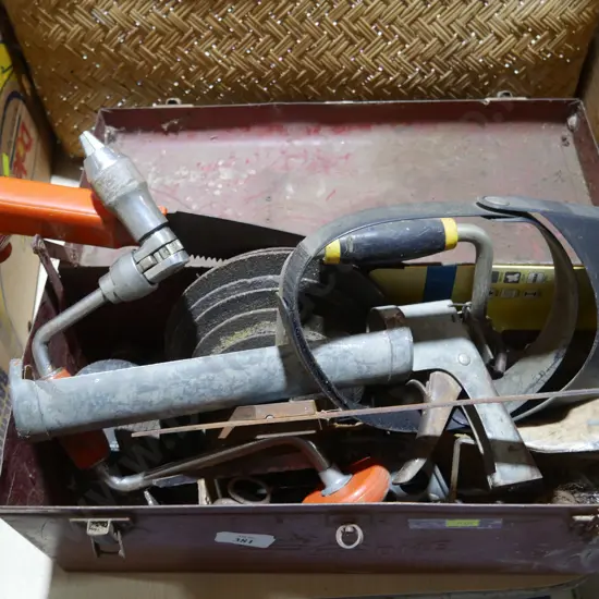 Workshop sundries