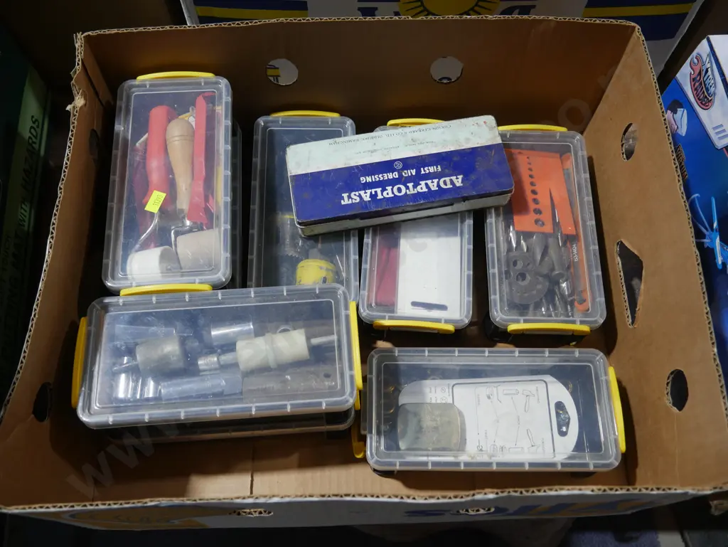 Assorted workshop sundries Image 1++