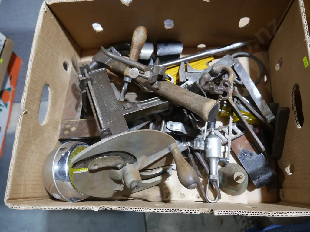 Assorted workshop tools Image 1++