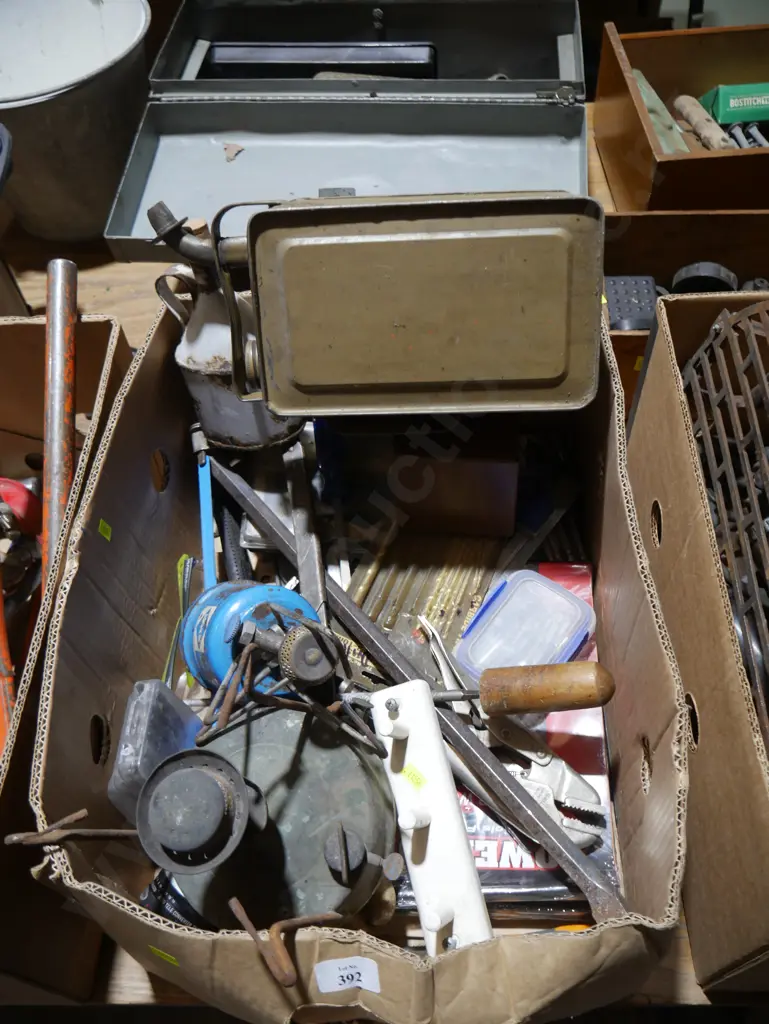 Assorted workshop sundries Image 1++
