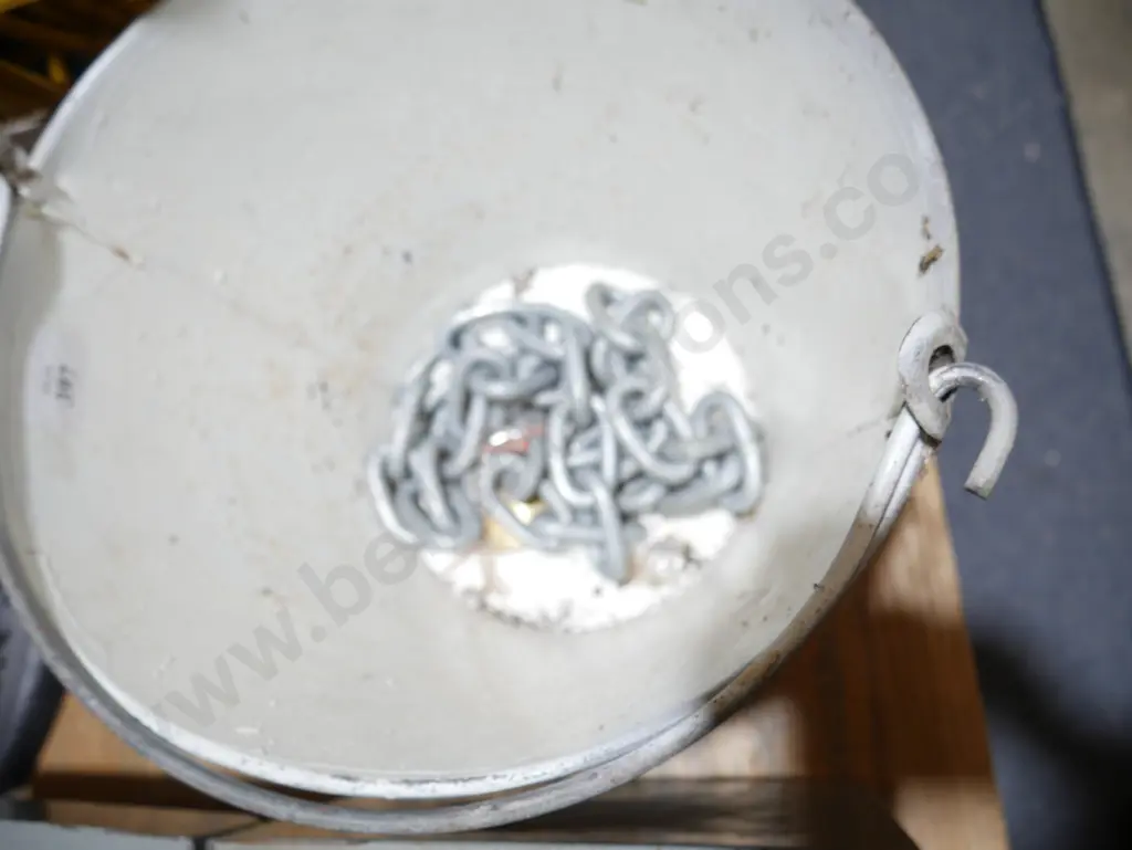 Tin bucket and chain Image 1++