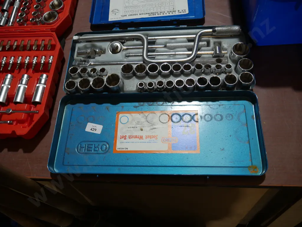 Hero socket set Image 1++