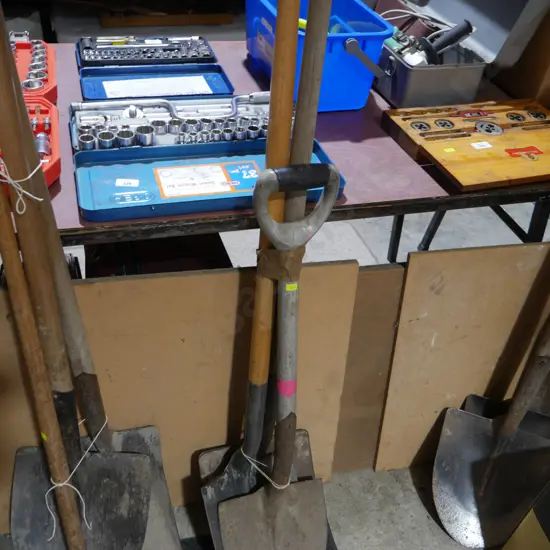 Shovels and spade