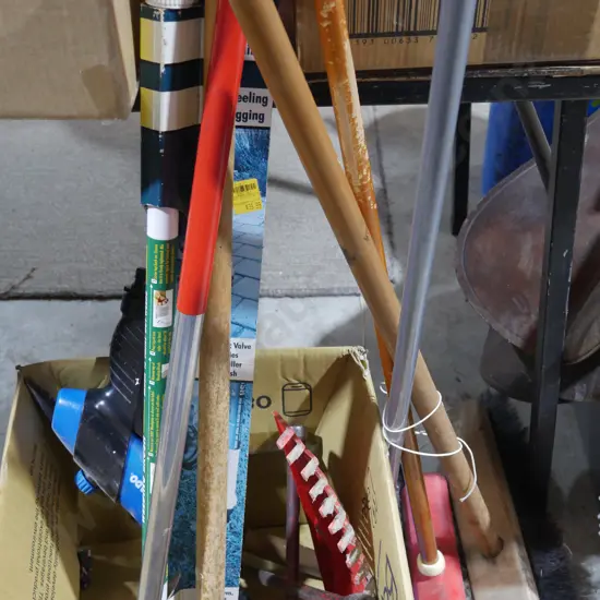 Garden tools, brooms etc
