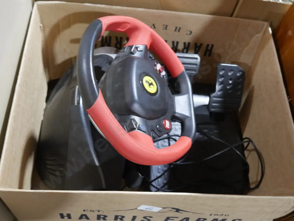 Gamer steering wheel and pedals Image 1++