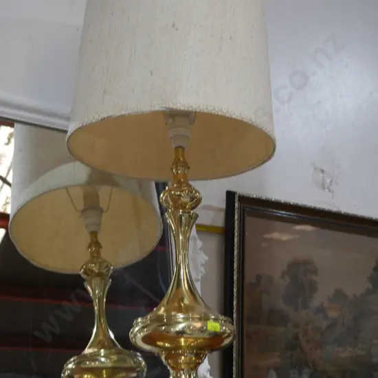 Brass table lamp