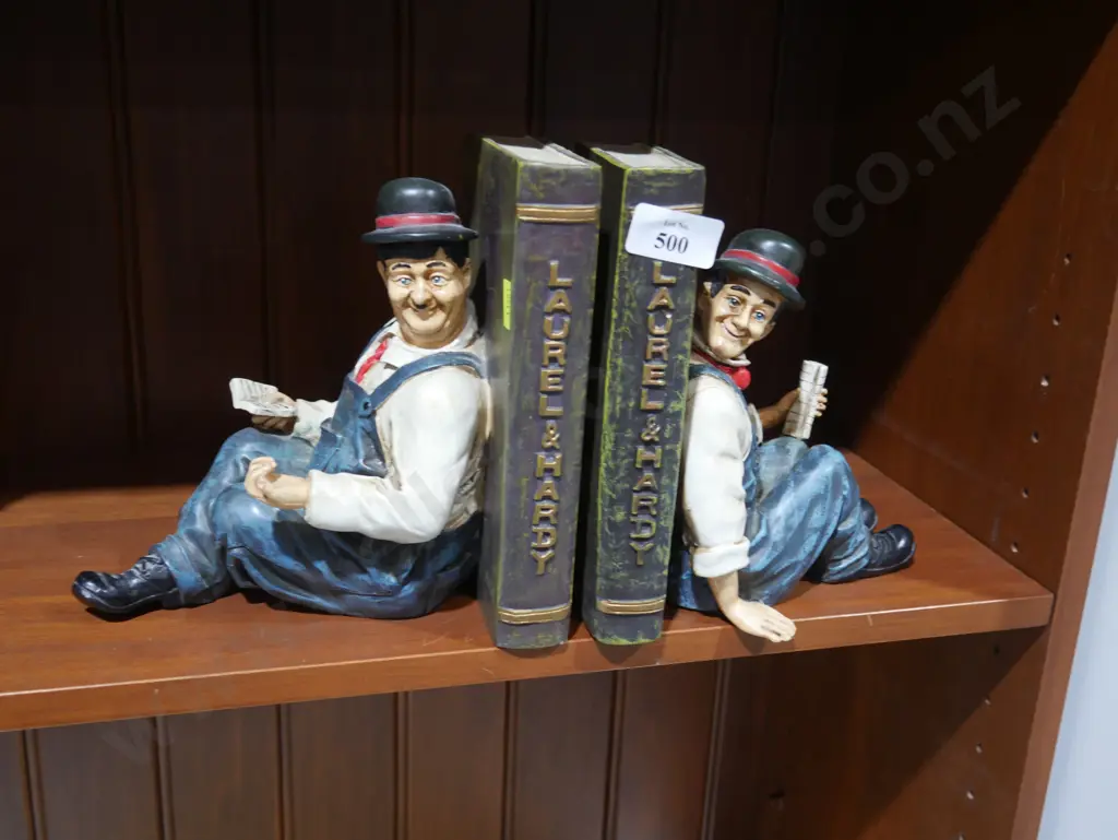 Laurel and Hardy book ends Image 1++