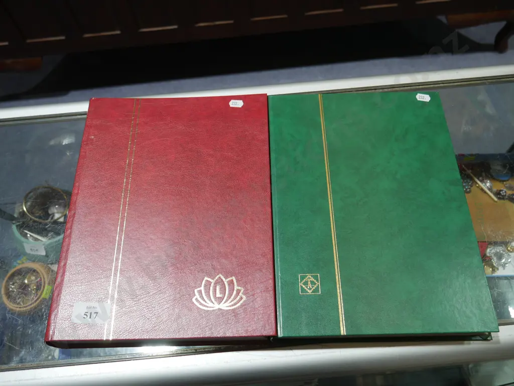 New Zealand stamp album plus empty stamp album Image 1++