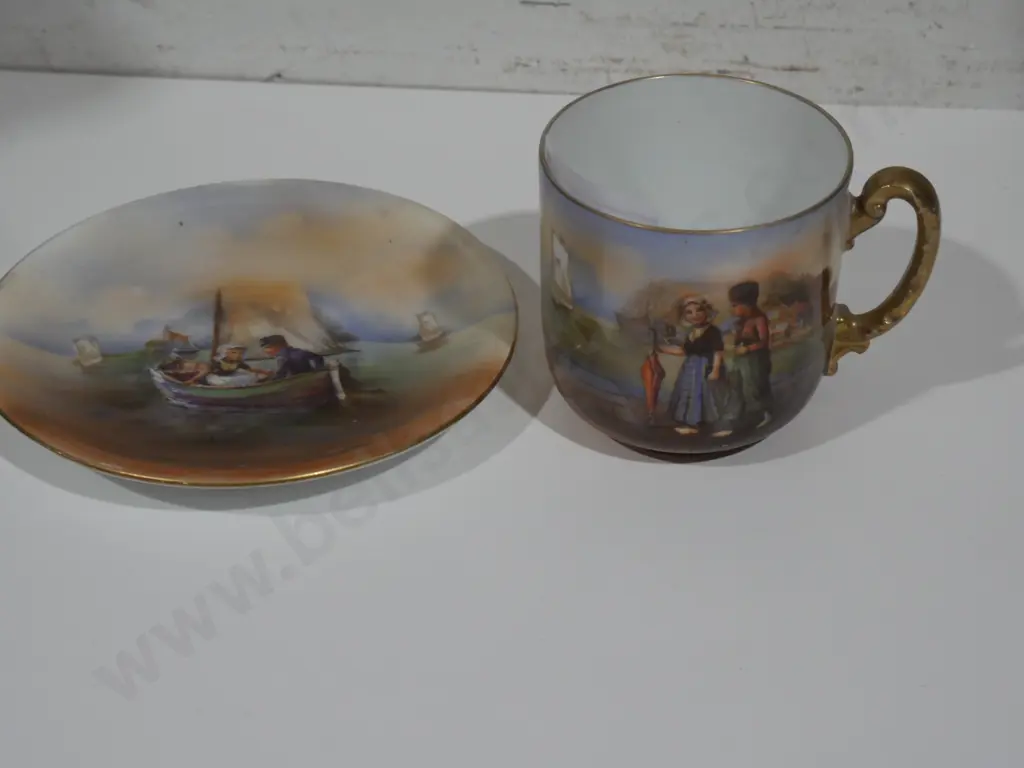 Bayreuth cup and saucer Image 1++