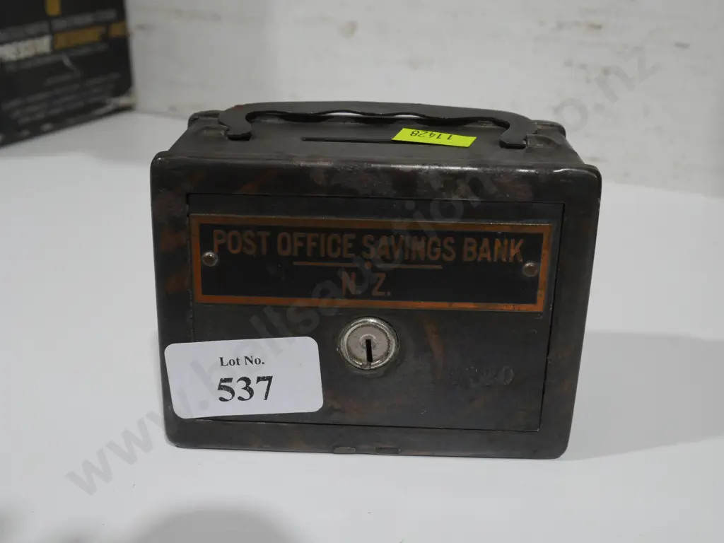 Post office box savings bank Image 1++