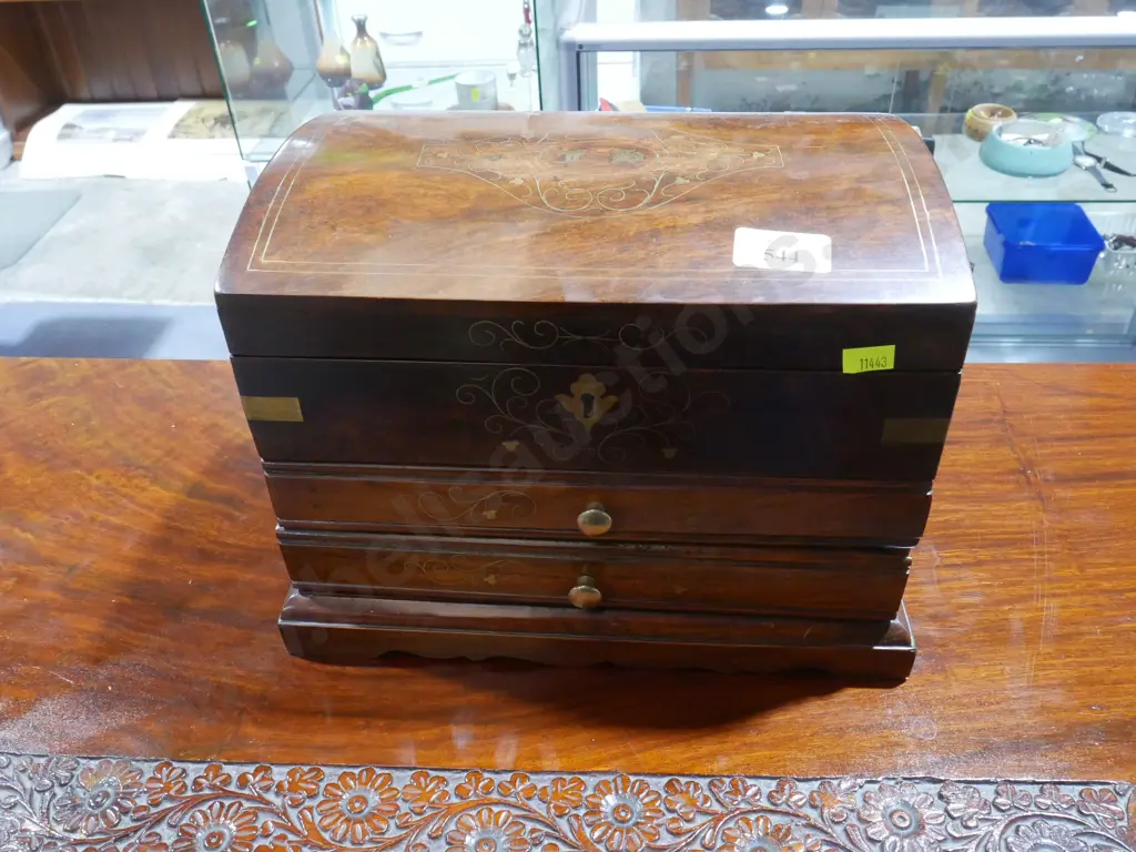 Jewellery box Image 1++