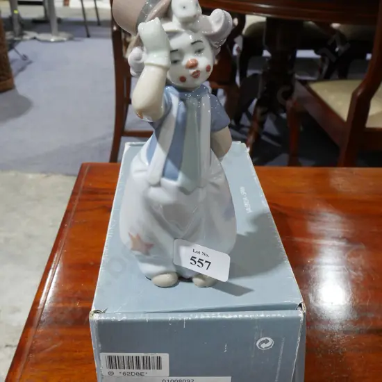 Lladro figurine - The magicians hat