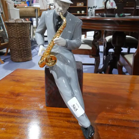 Lladro figurine – jazz saxophonist