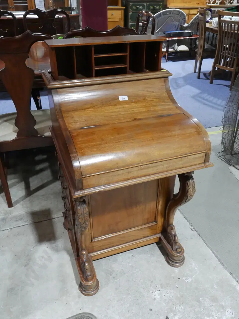 Davenport desk Image 1++