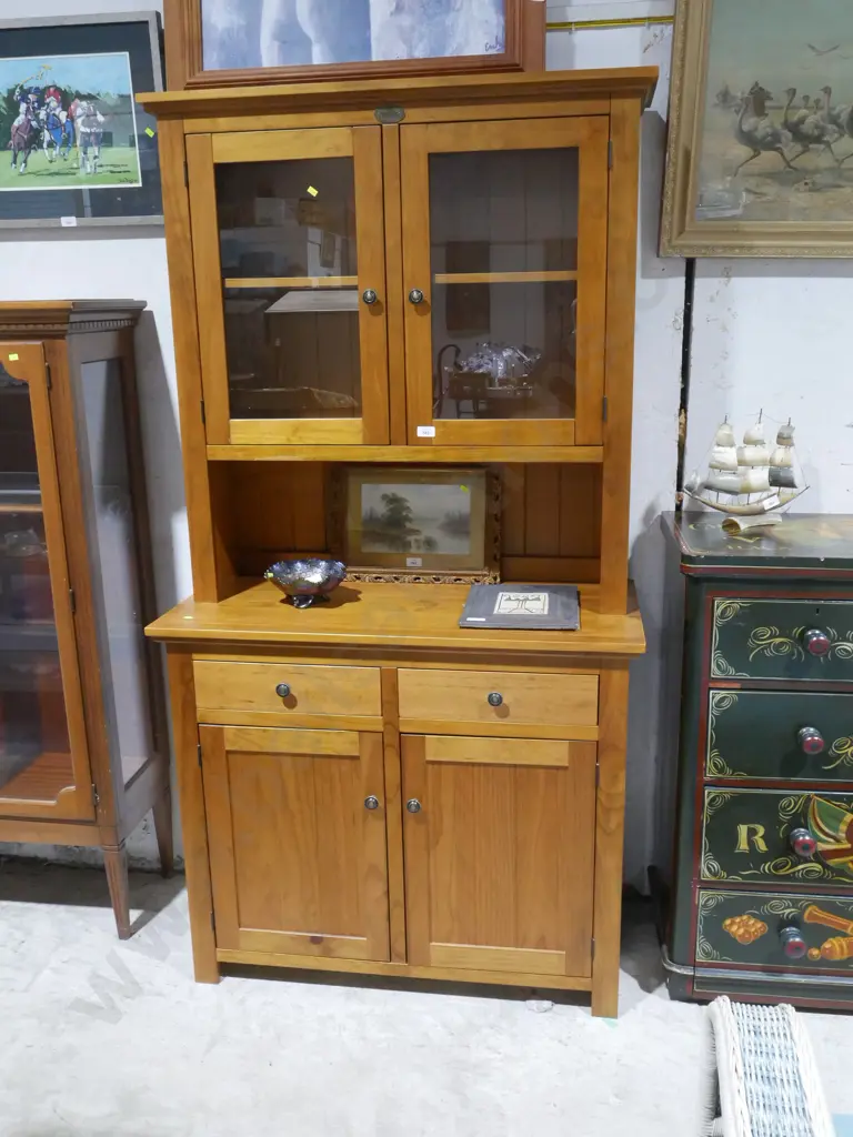 Welsh dresser Image 1++