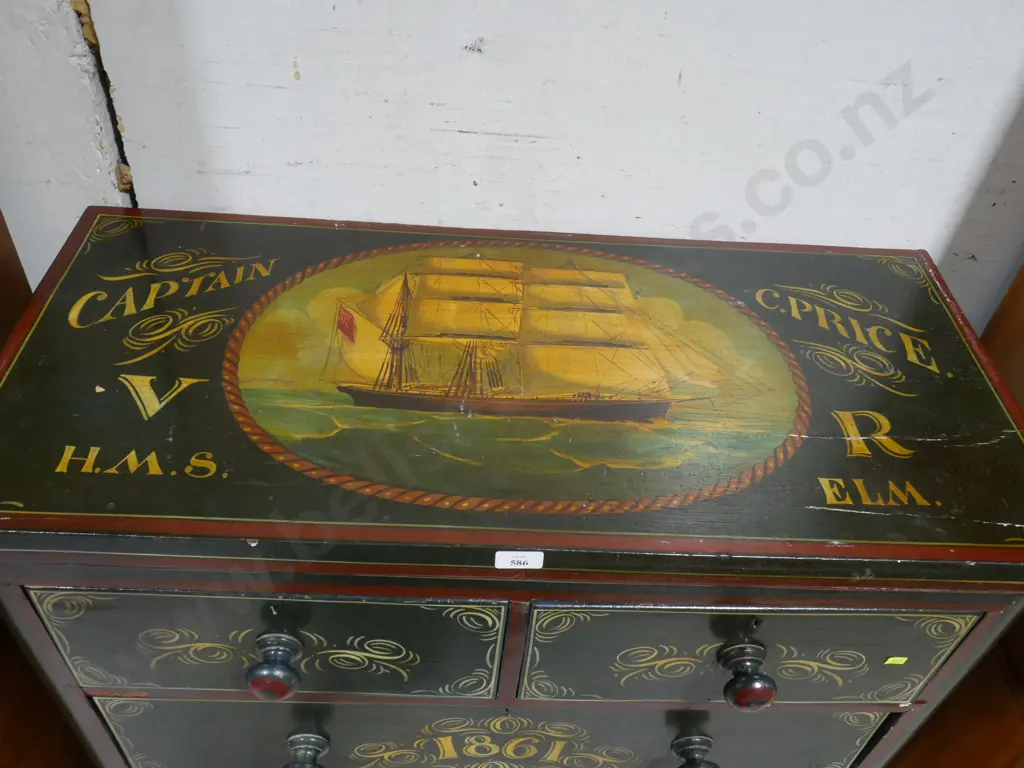 Painted captains chest of drawers Image 1++