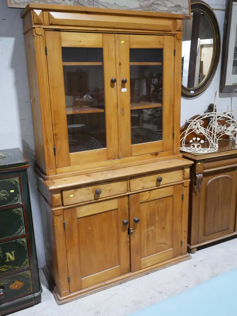 Wall unit Image 1++