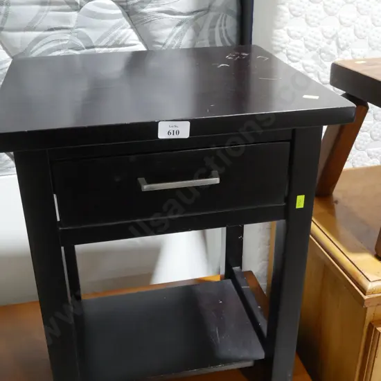 Bedside table