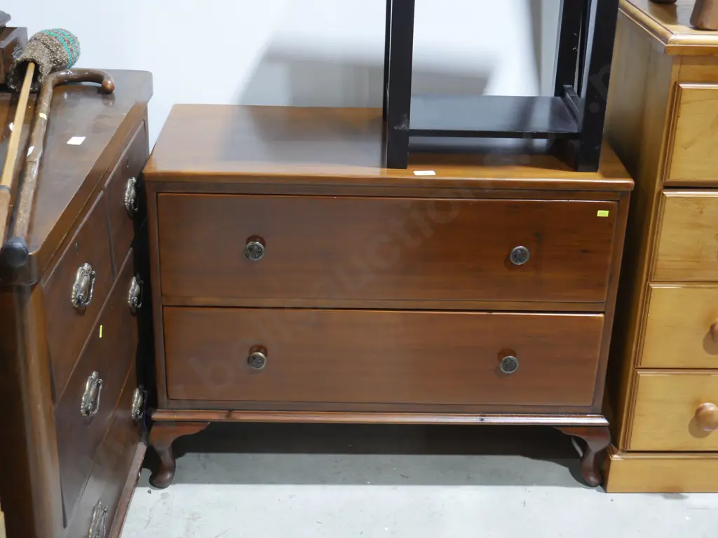 2 drawer lowboy Image 1++