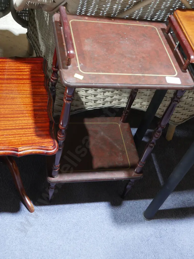 Two tier plant stand Image 1++