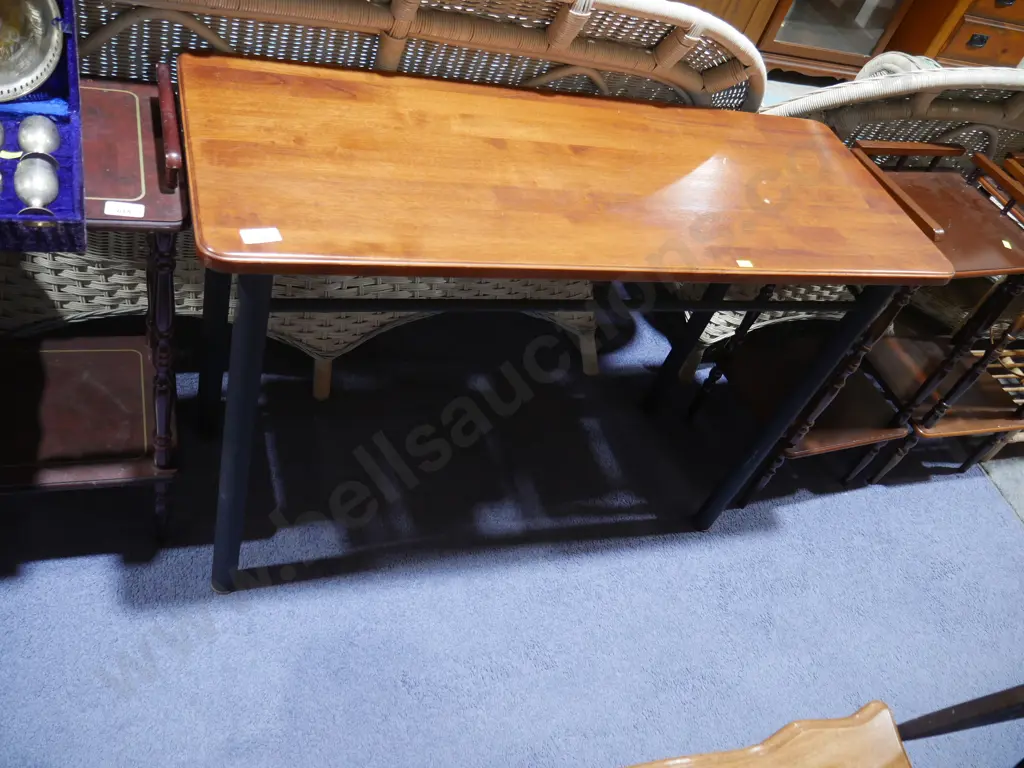 Hall table Image 1++
