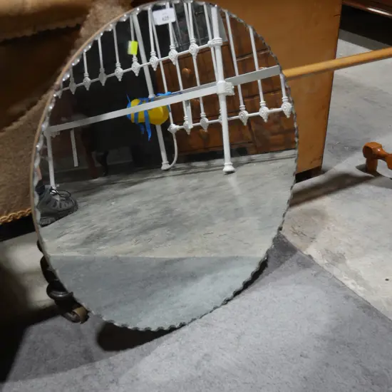 Round wall mirror