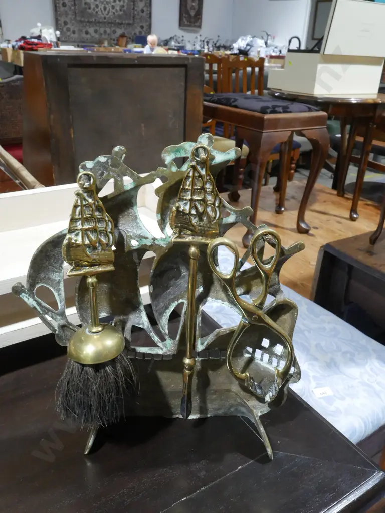 Brass ship fireside tool set Image 1++