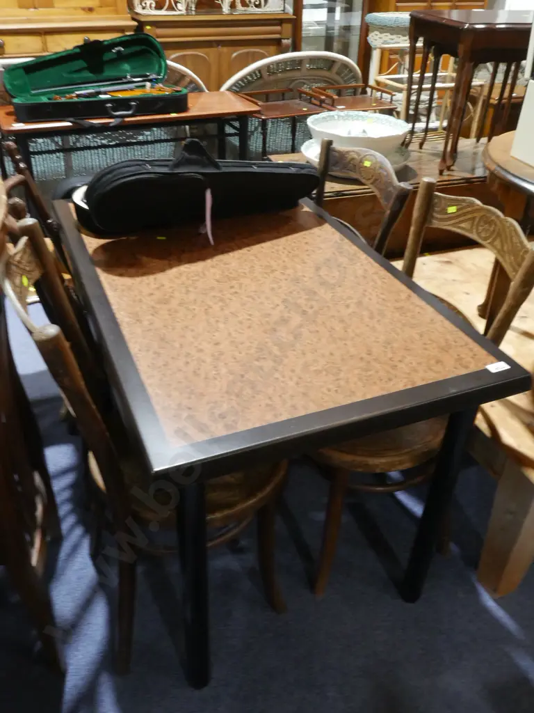 Dining table and four chairs Image 1++