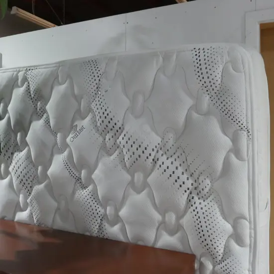 Queen slat bed