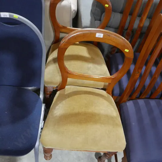2 dining chairs