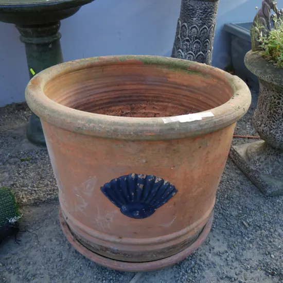 Plant pot