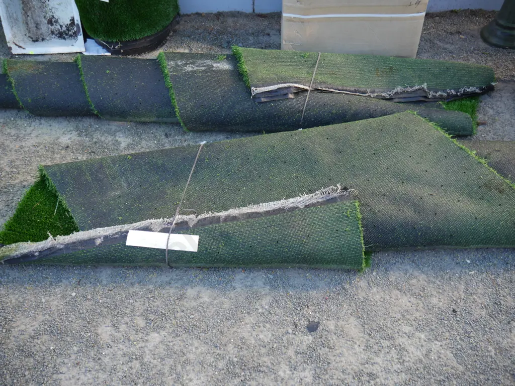 Artificial grass Image 1++