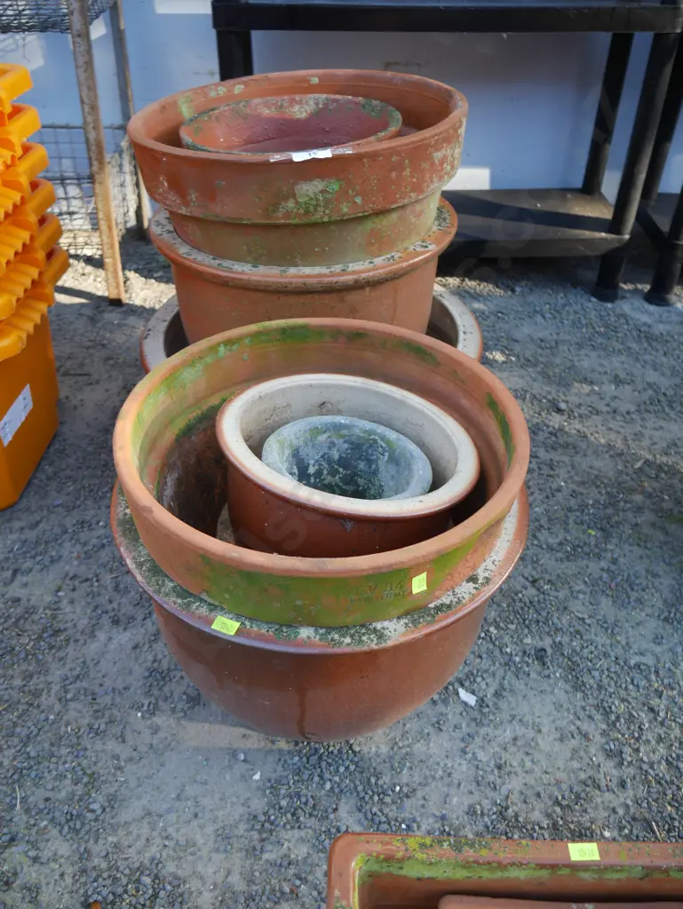 Assorted plant pots Image 1++