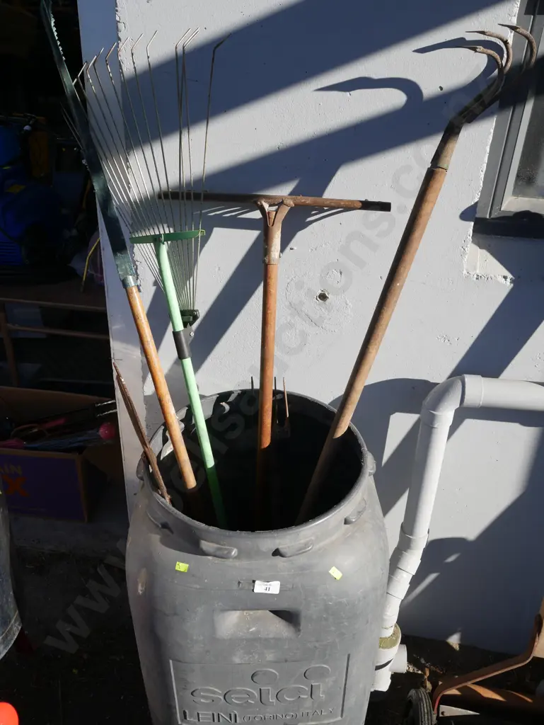 Garden tools Image 1++